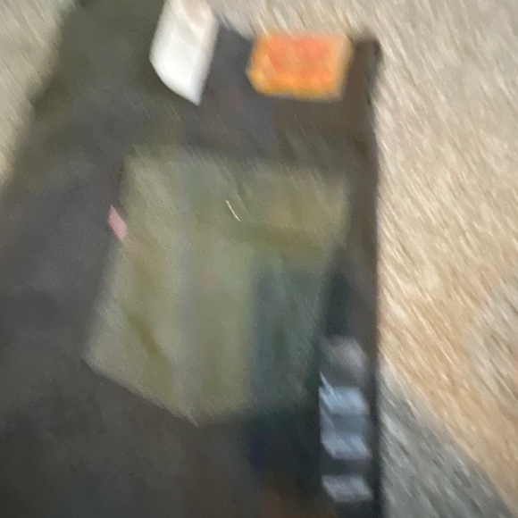 Levi’s - Picture 3 of 4